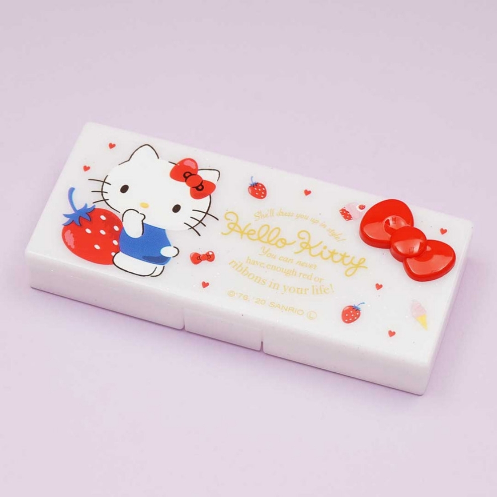 Nwt Hello Kitty  case
